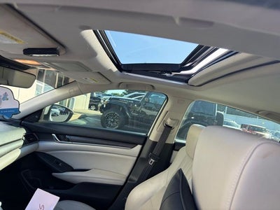 2018 Honda Accord EX-L w/Navigation