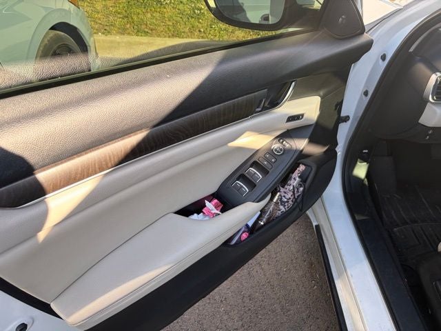 2018 Honda Accord EX-L w/Navigation