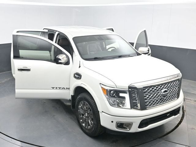 2017 Nissan Titan Platinum Reserve