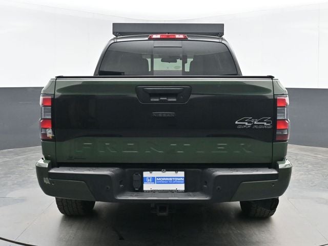 2023 Nissan Frontier SV