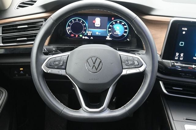 2024 Volkswagen Atlas 2.0T SE