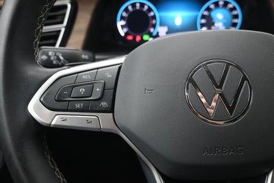2024 Volkswagen Atlas 2.0T SE