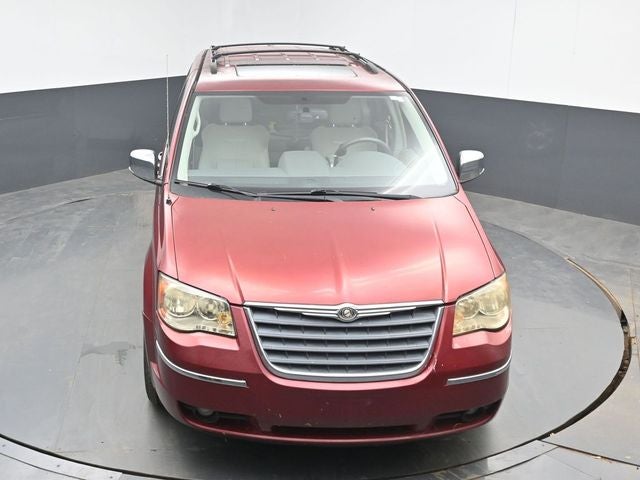 2010 Chrysler Town & Country Limited
