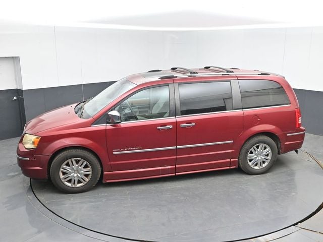 2010 Chrysler Town & Country Limited
