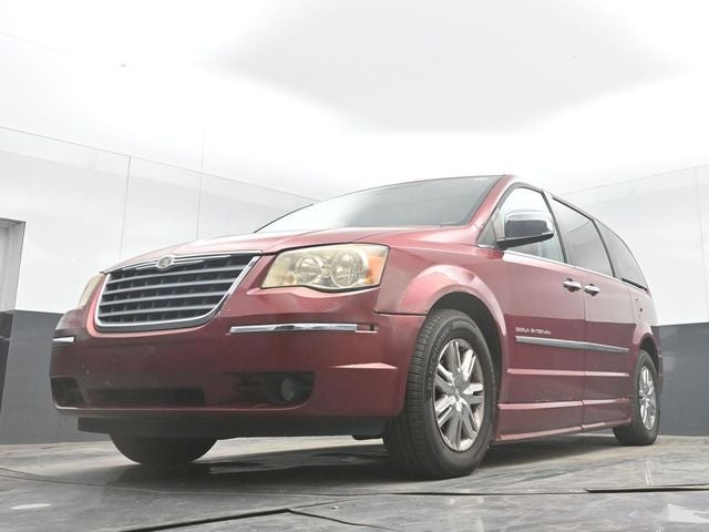 2010 Chrysler Town & Country Limited