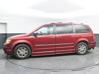 2010 Chrysler Town & Country Limited