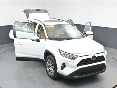 2019 Toyota RAV4 XLE Premium