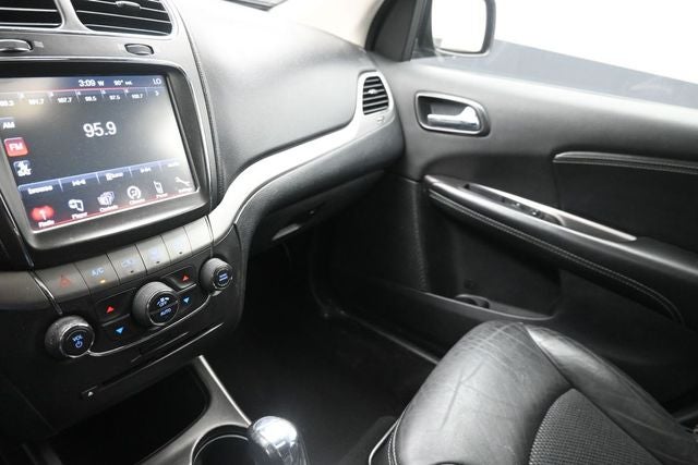 2020 Dodge Journey Crossroad