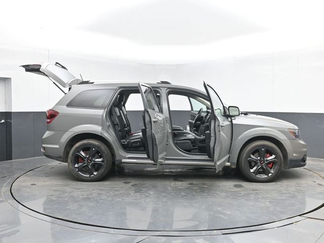2020 Dodge Journey Crossroad