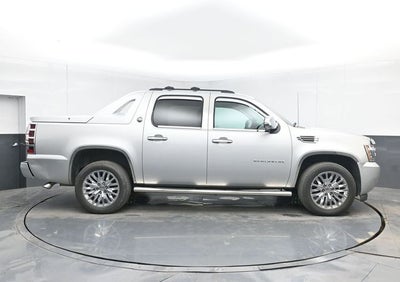 2013 Chevrolet Black Diamond Avalanche LT