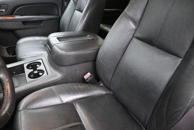 2013 Chevrolet Black Diamond Avalanche LT