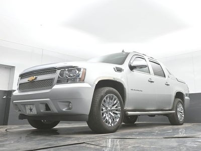 2013 Chevrolet Black Diamond Avalanche LT