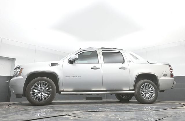 2013 Chevrolet Black Diamond Avalanche LT