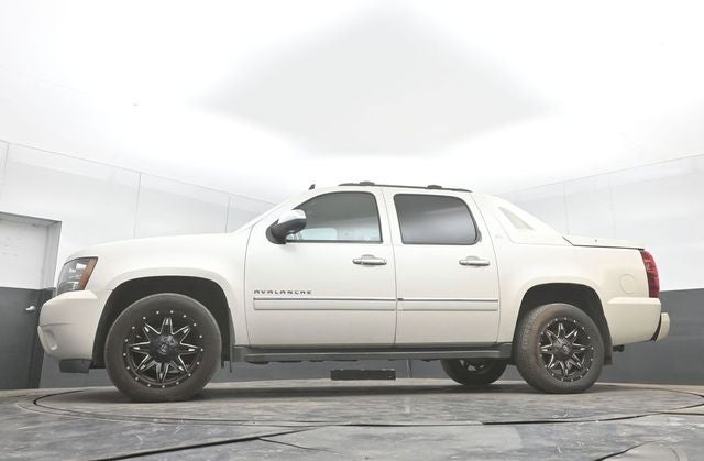 2012 Chevrolet Avalanche LTZ