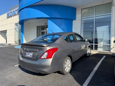 2014 Nissan Versa 1.6 SV