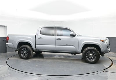 2020 Toyota Tacoma SR5 V6