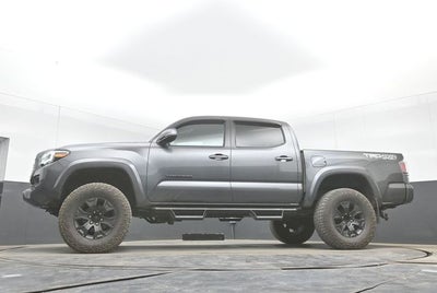 2022 Toyota Tacoma TRD Sport V6