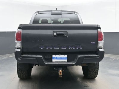 2022 Toyota Tacoma TRD Sport V6