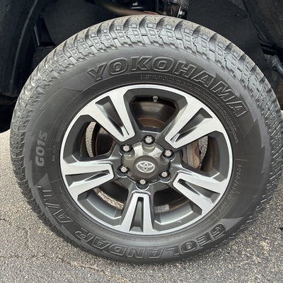 2017 Toyota Tacoma TRD Sport