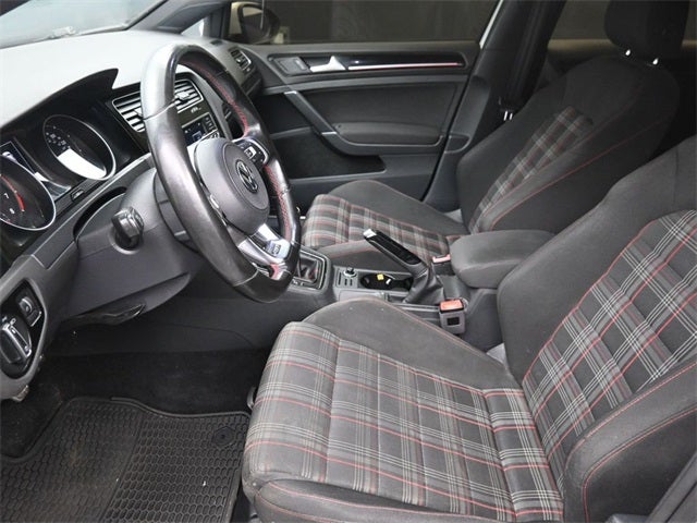 2017 Volkswagen Golf GTI S