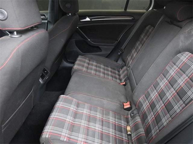 2017 Volkswagen Golf GTI S