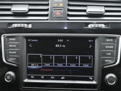 2017 Volkswagen Golf GTI S