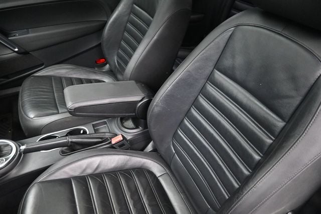 2013 Volkswagen Beetle R-Line
