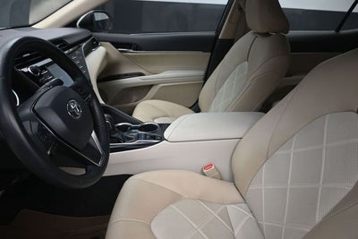 2018 Toyota Camry XLE