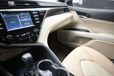 2018 Toyota Camry XLE