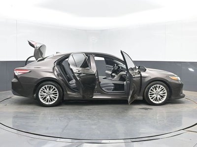 2018 Toyota Camry XLE
