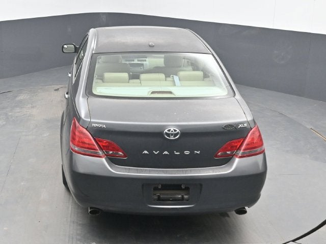 2010 Toyota Avalon XLS