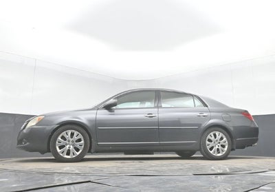 2010 Toyota Avalon XLS