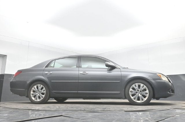 2010 Toyota Avalon XLS