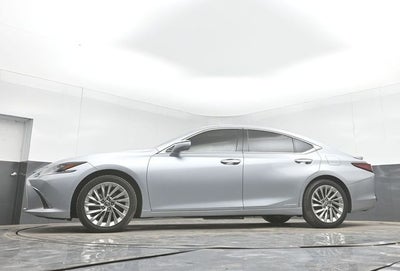 2022 Lexus ES 300h 300h Ultra Luxury