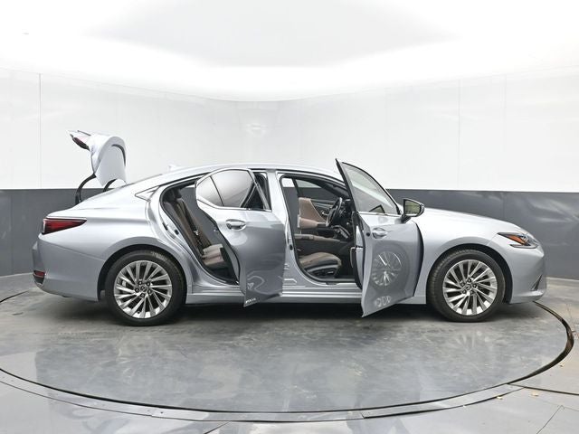 2022 Lexus ES 300h 300h Ultra Luxury