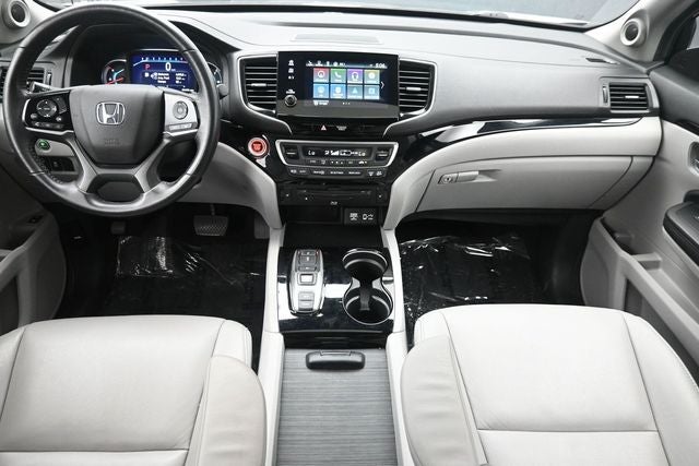 2022 Honda Pilot Touring 7 Passenger