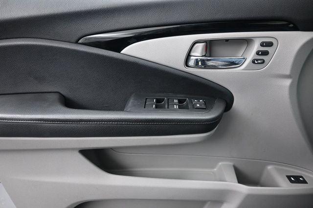 2022 Honda Pilot Touring 7 Passenger