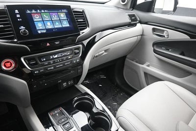 2022 Honda Pilot Touring 7 Passenger