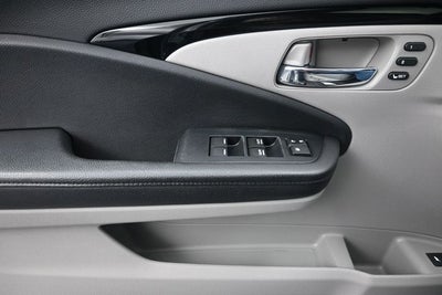 2022 Honda Pilot Touring 8 Passenger