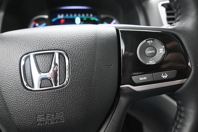 2022 Honda Pilot Touring 8 Passenger