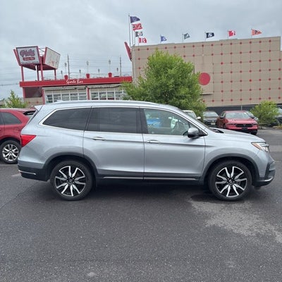 2022 Honda Pilot Touring 8 Passenger
