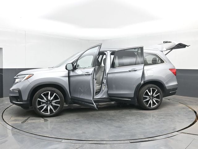 2022 Honda Pilot Touring 8 Passenger