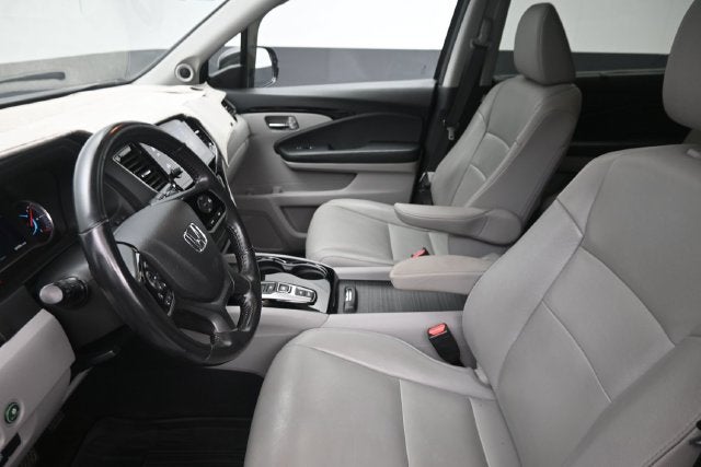 2019 Honda Pilot Touring 8 Passenger