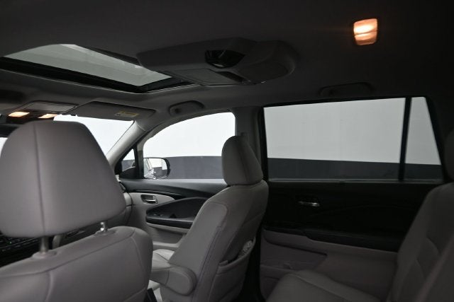 2019 Honda Pilot Touring 8 Passenger