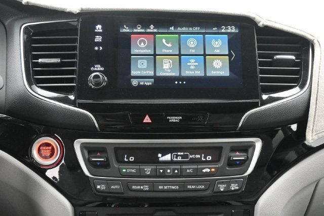 2019 Honda Pilot Touring 8 Passenger