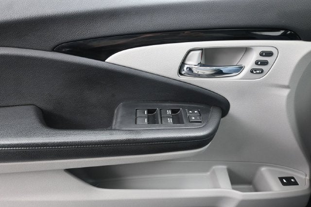 2019 Honda Pilot Touring 8 Passenger