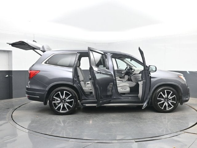 2019 Honda Pilot Touring 8 Passenger