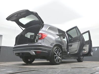 2019 Honda Pilot Touring 8 Passenger