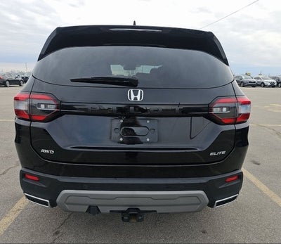 2023 Honda Pilot Elite