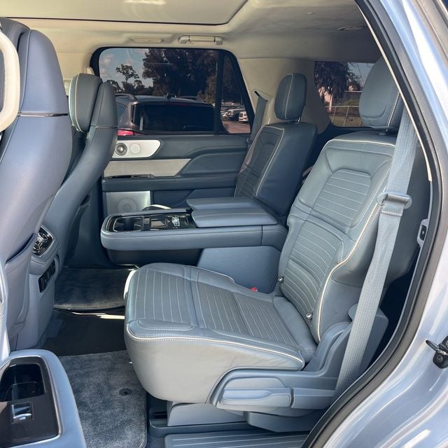 2018 Lincoln Navigator Black Label